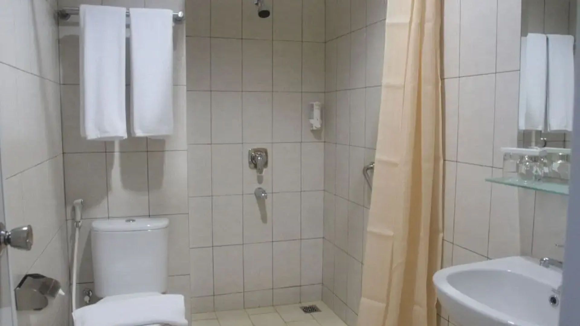 IZI Hotels