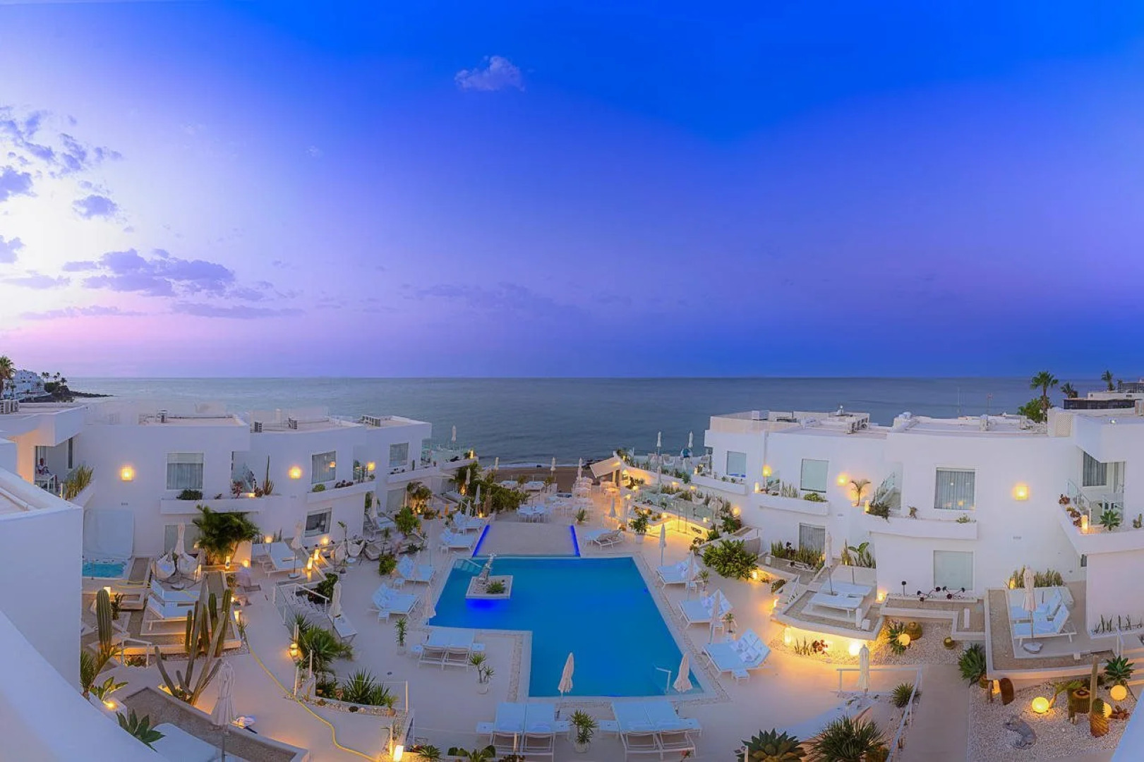 Lani's Suites de Luxe - Adults Only