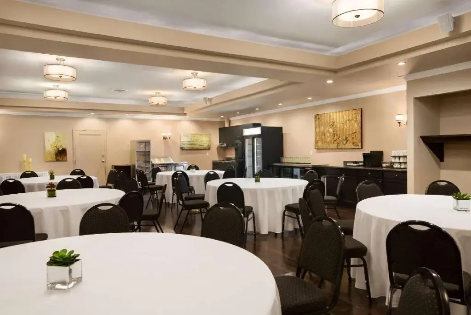 Ramada Emerald Park/Regina East