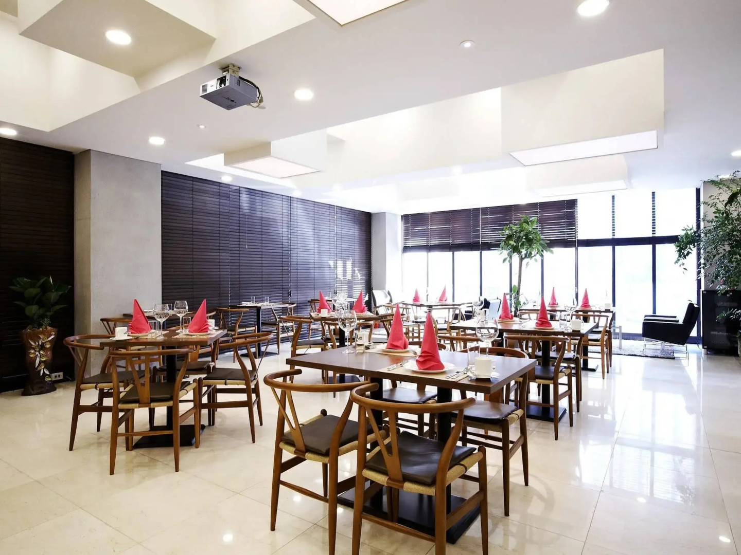 Urban Boutique Hotel