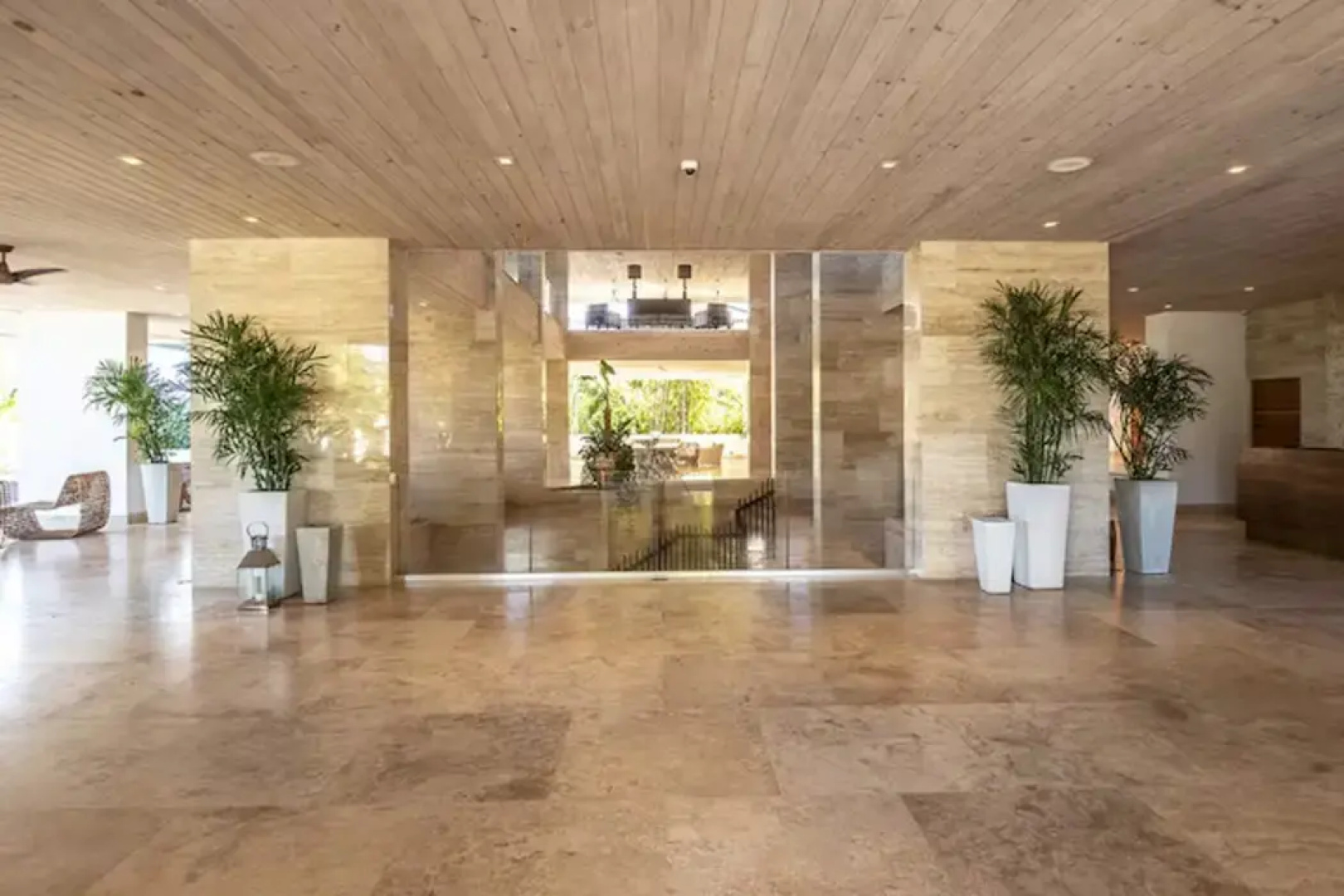Hodges Bay Resort & Spa, an HQ Luxury Resort & Residences