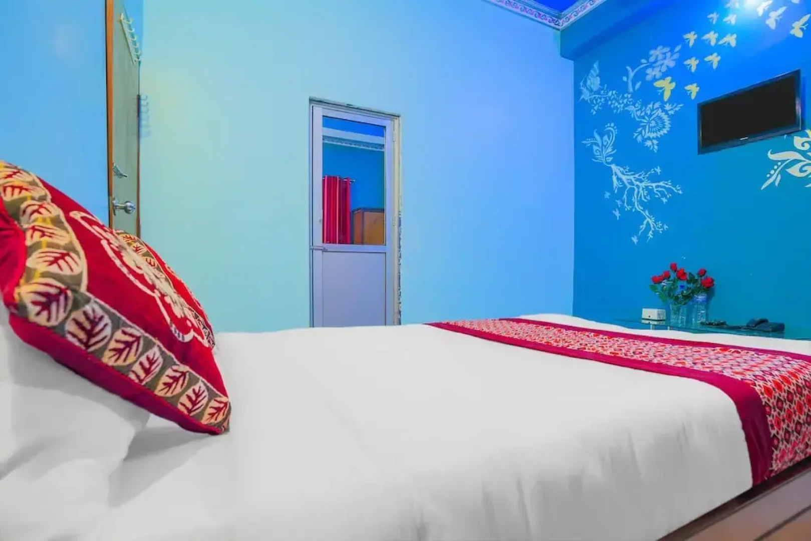 OYO 406 Hotel Diamond