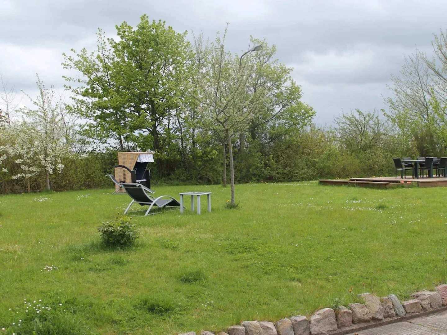 Charmante Ferienwohnung mit Garten in Wiek