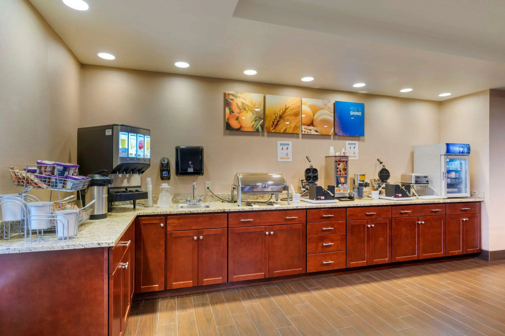 Comfort Suites Redding - Shasta Lake