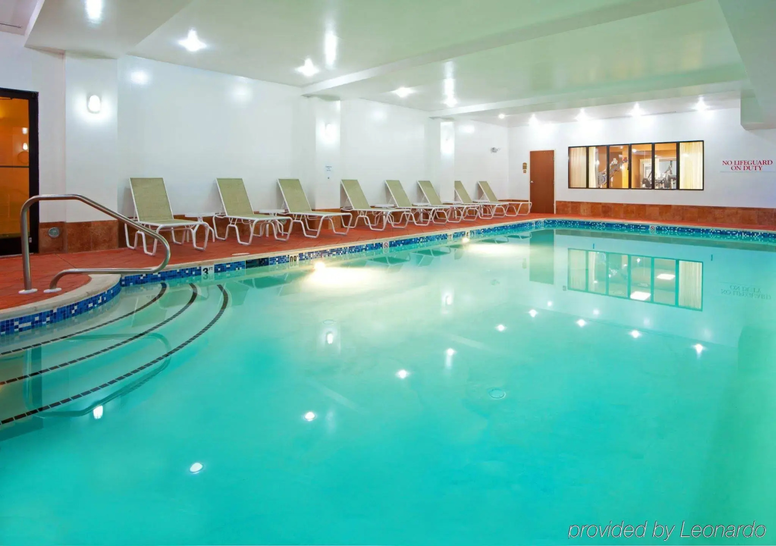 Holiday Inn Express Hotel & Suites Culpeper by IHG