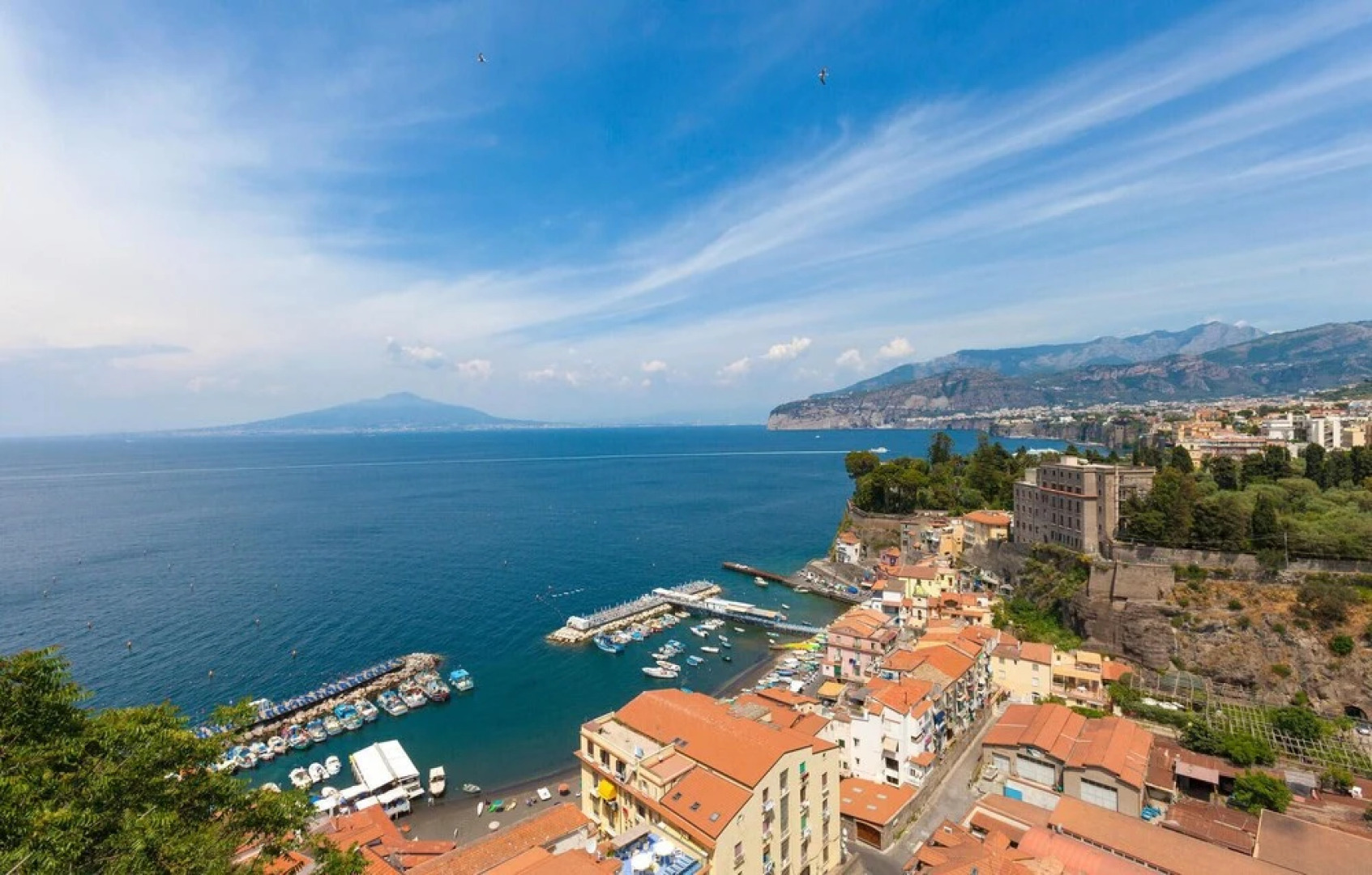 Beautiful Apartment in Volla With Wifi and 3 Bedrooms