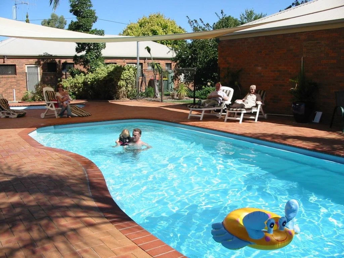 Birralee Holiday Villas