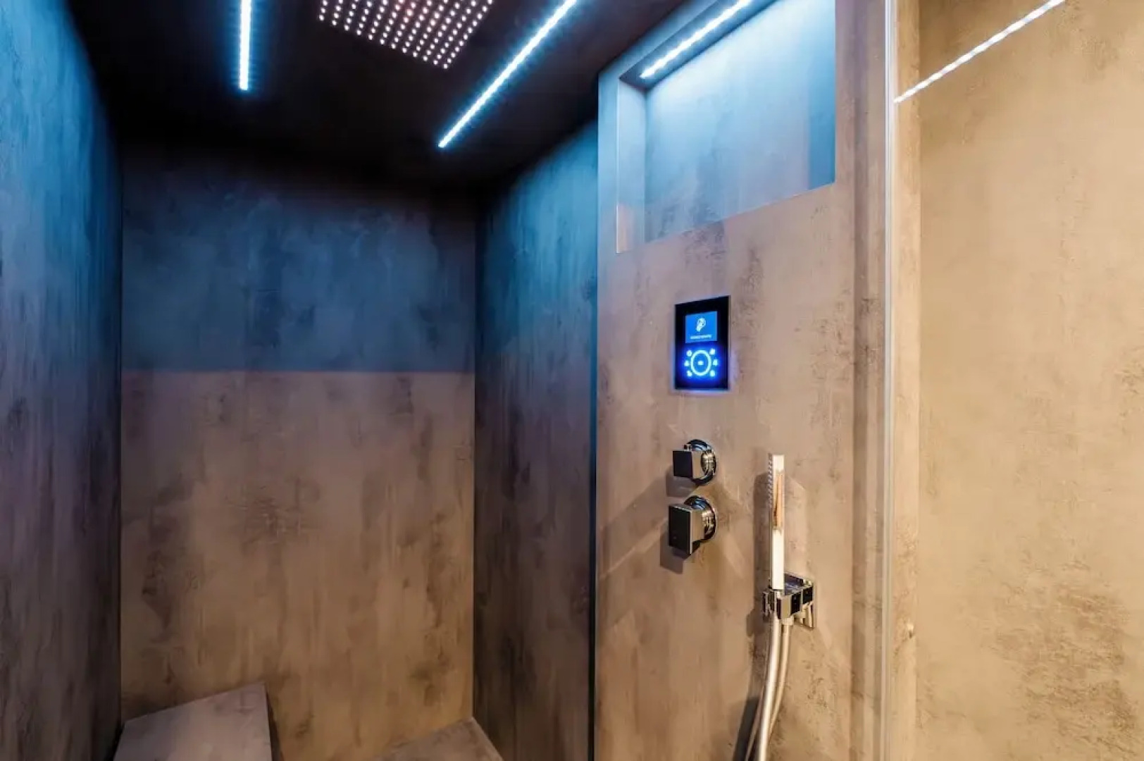 Dalania Mountain Apartments