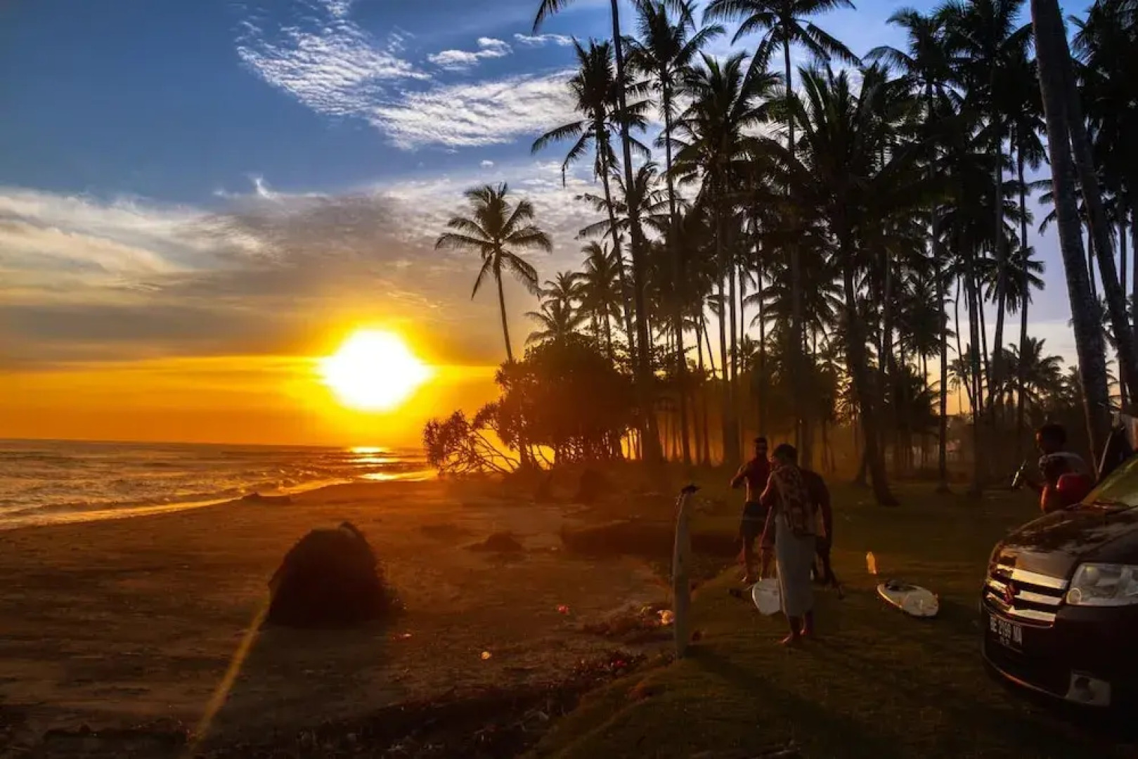 Krui Surf Camp Hotel Mutiara Alam Zandino