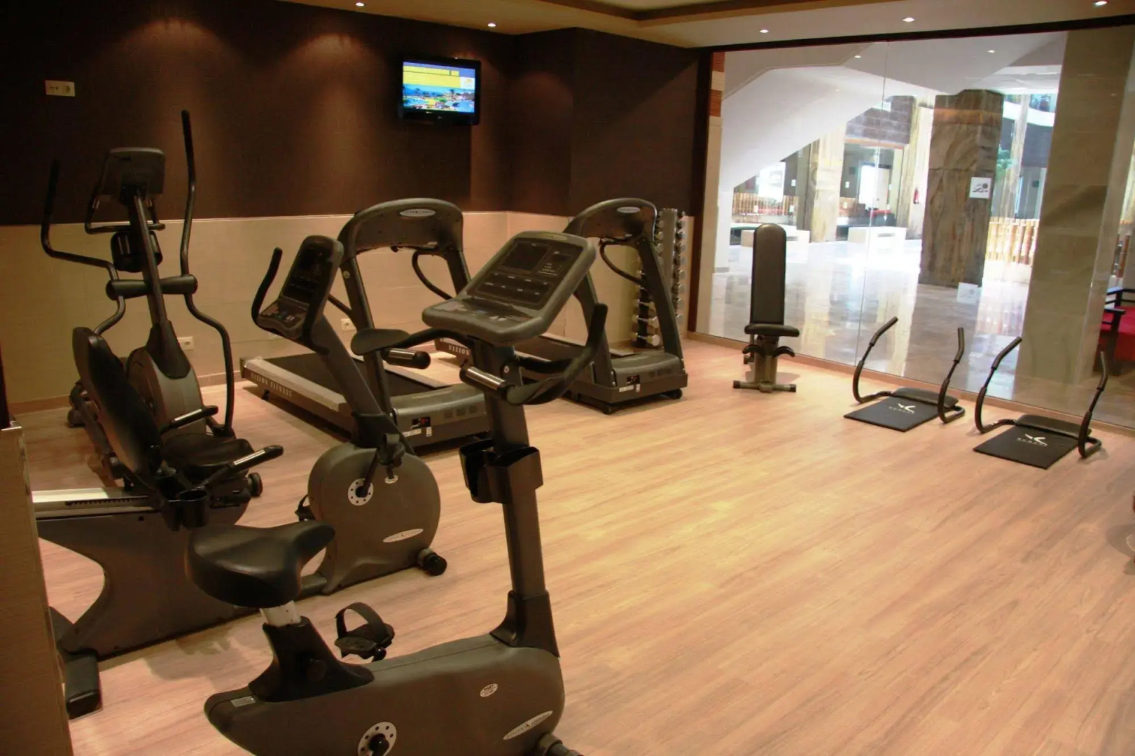 Holiday World Polynesia Hotel