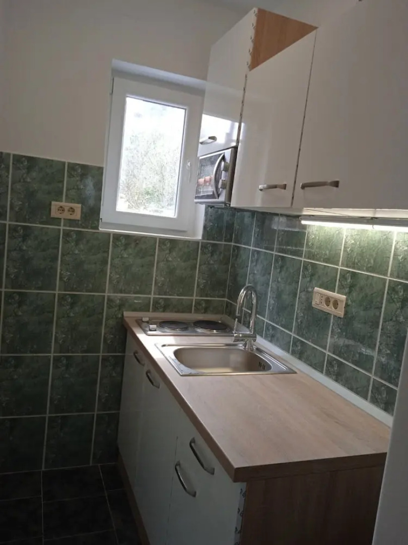 Griv - Close to the sea - A2