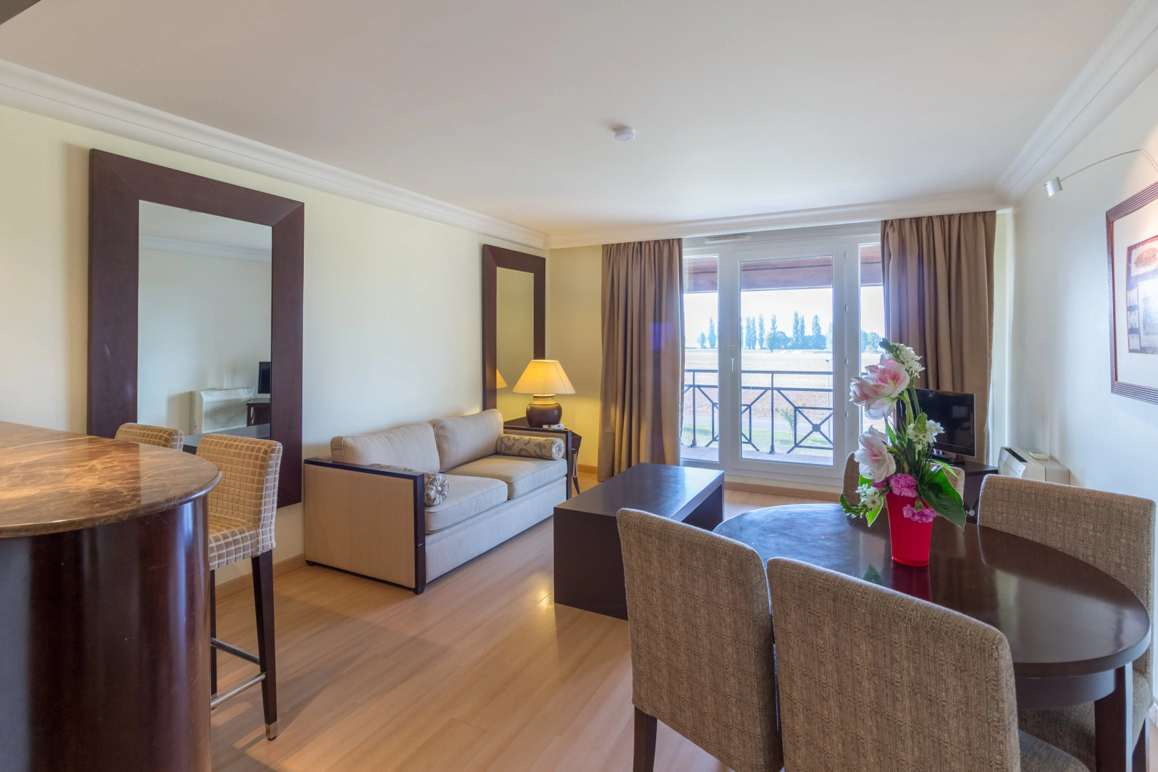 Adonis Grand Geneve Residence Excellior