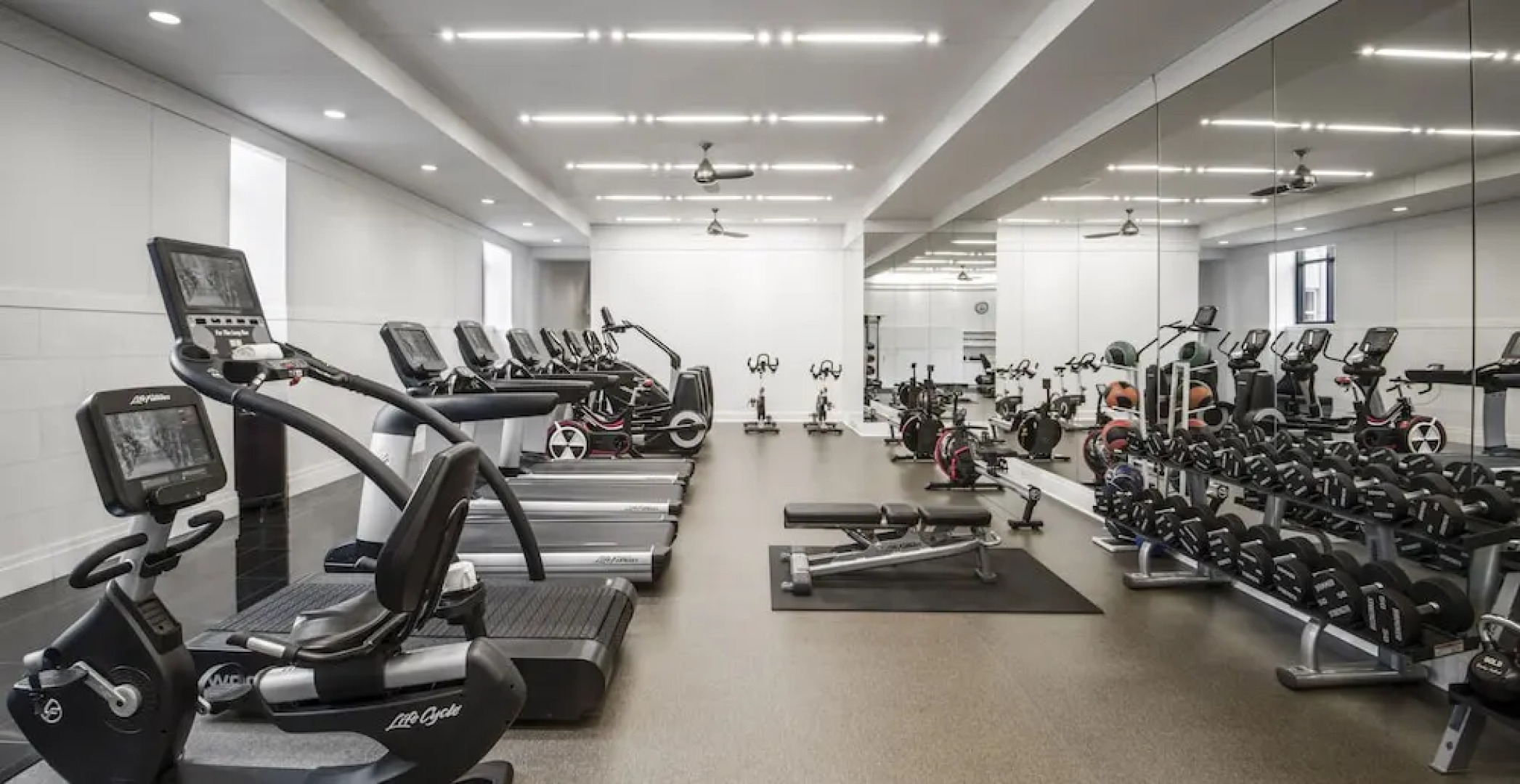 Waldorf Astoria Chicago