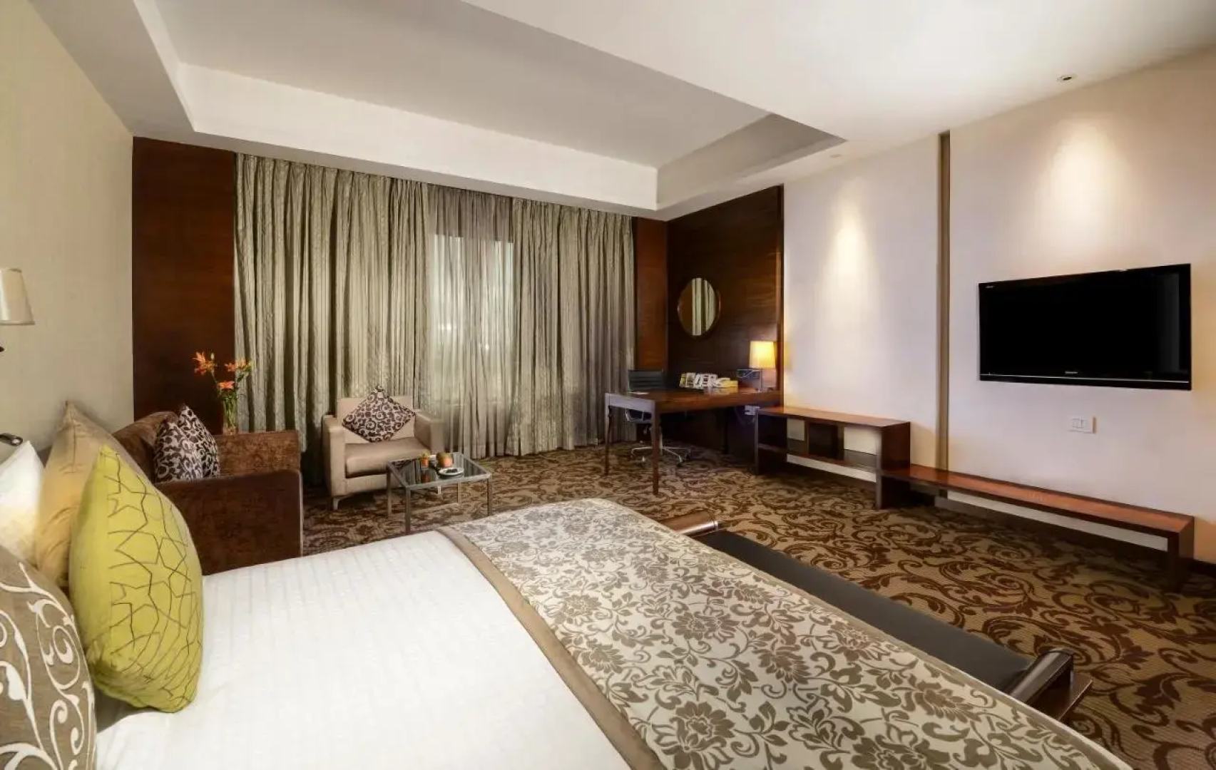Pride Plaza Hotel, Kolkata