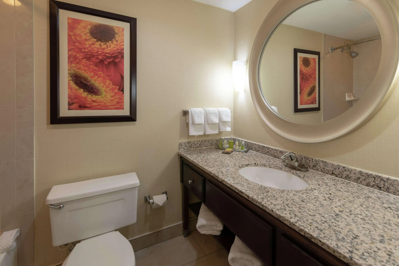 Doubletree by Hilton Hotel Norfolk Airport