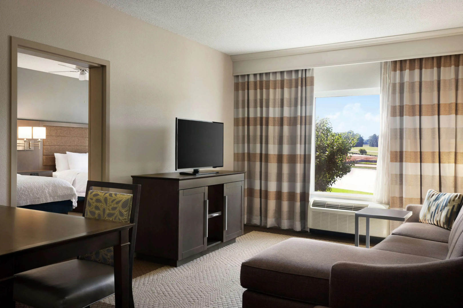 Hampton Inn & Suites Montgomery-EastChase