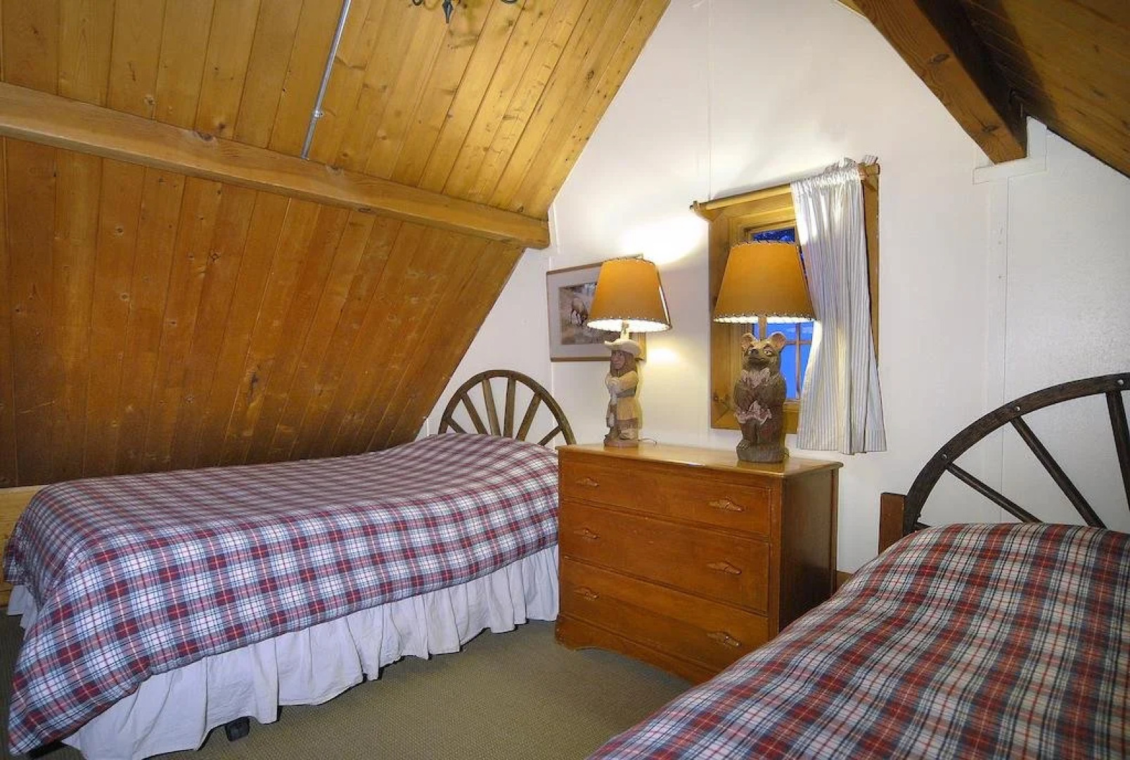 Pioneer Guest Cabins