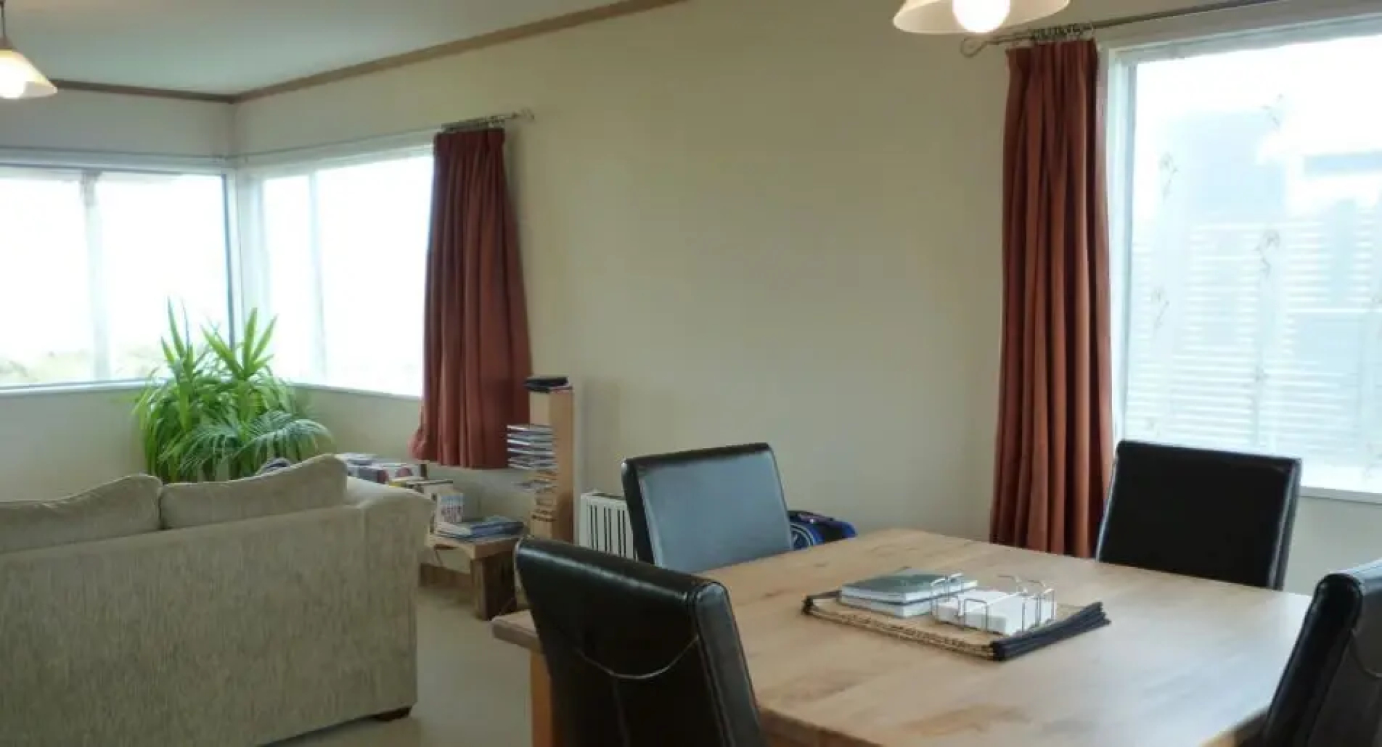Curio Bay Accommodation