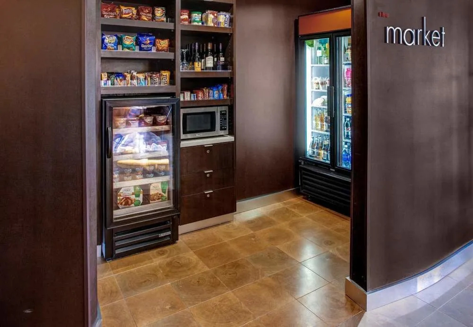 Courtyard High Point