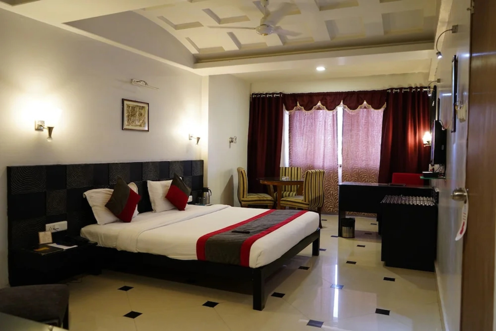 Hotel Venkatesh International