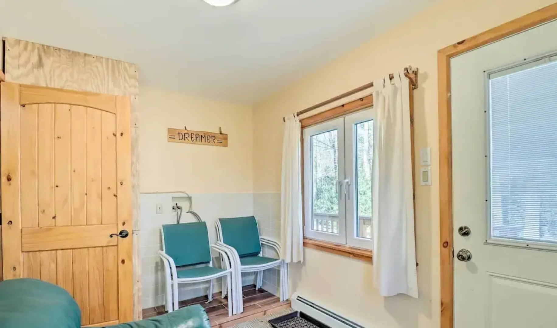 Cozy Tannersville Gem - Ski, Hike, Explore!