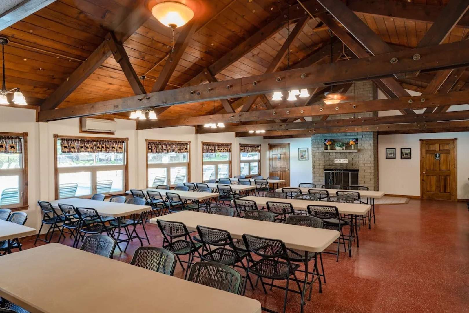 Sun Retreats Adirondack Gateway