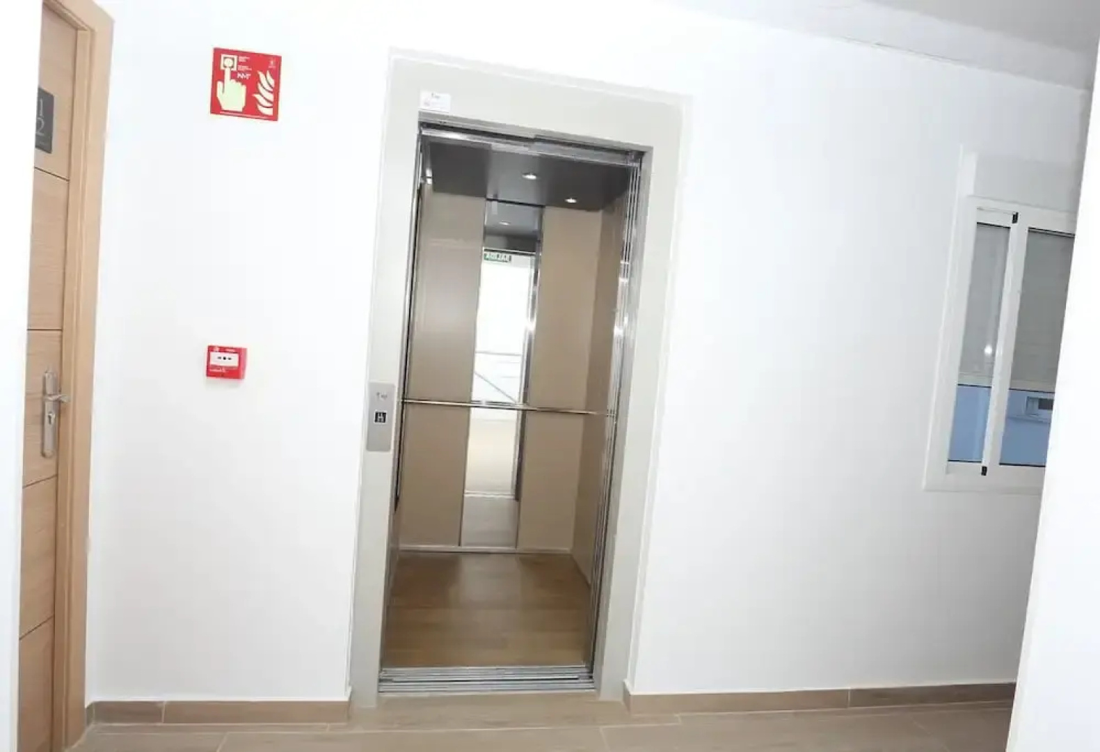 Hostal Palmones
