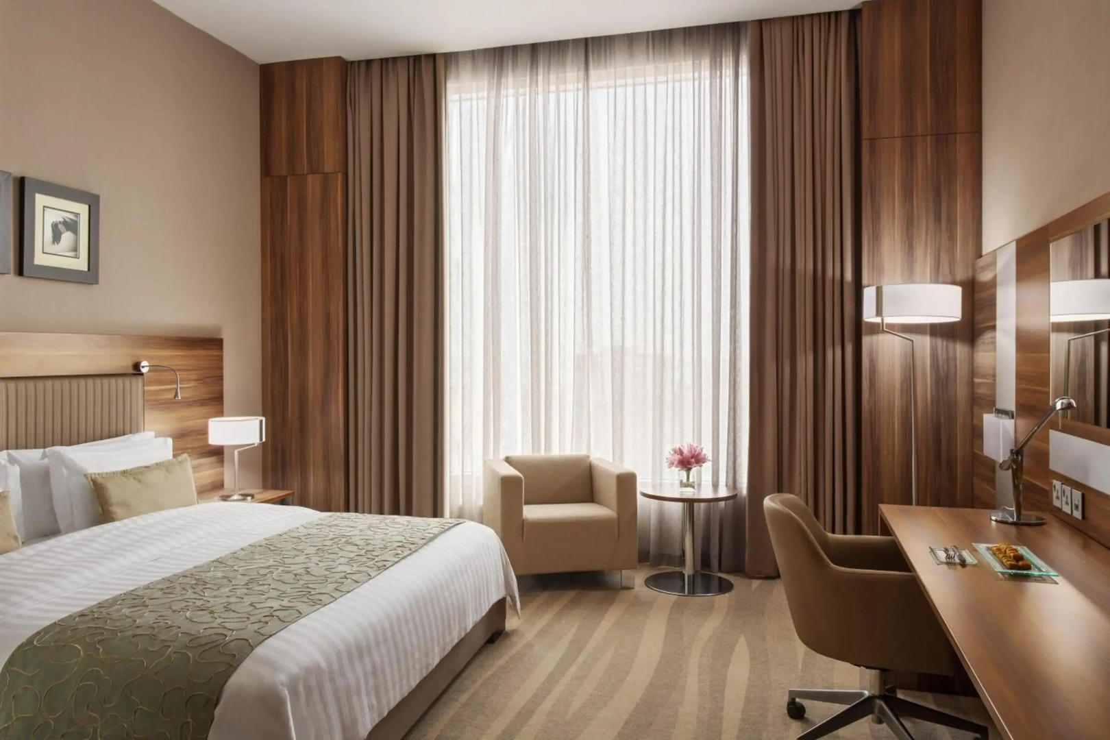 Bay La Sun Hotel & Marina