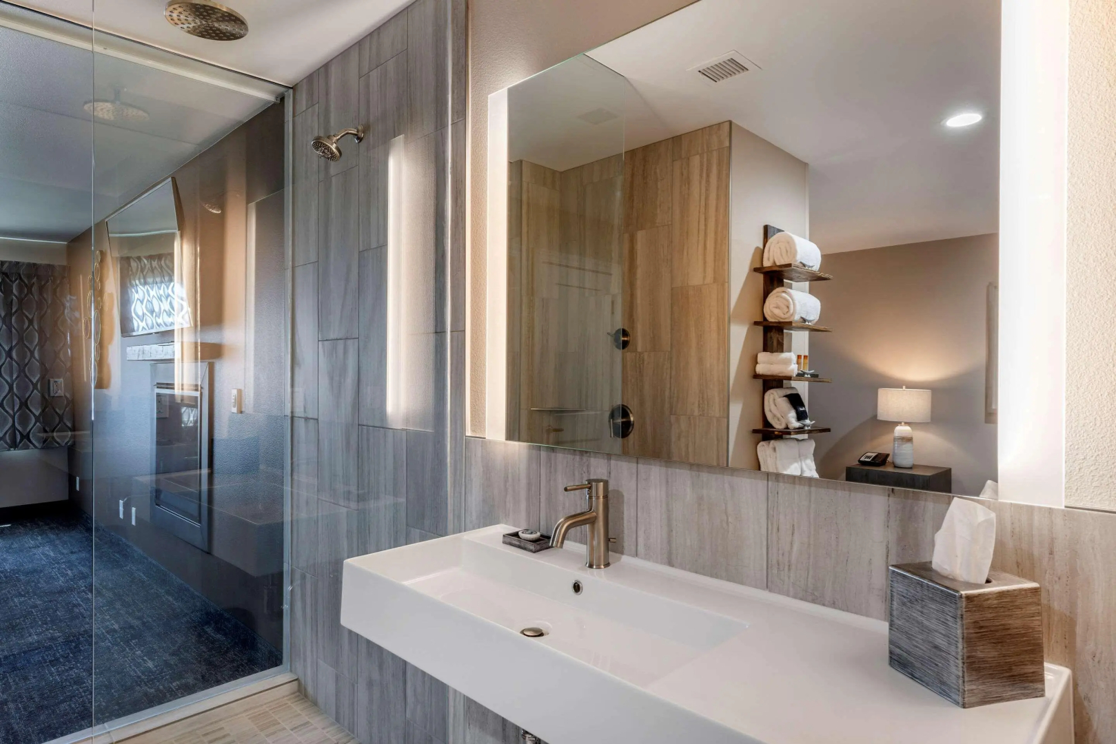 Lincoln Sands Oceanfront Resort, an Ascend Collection Hotel