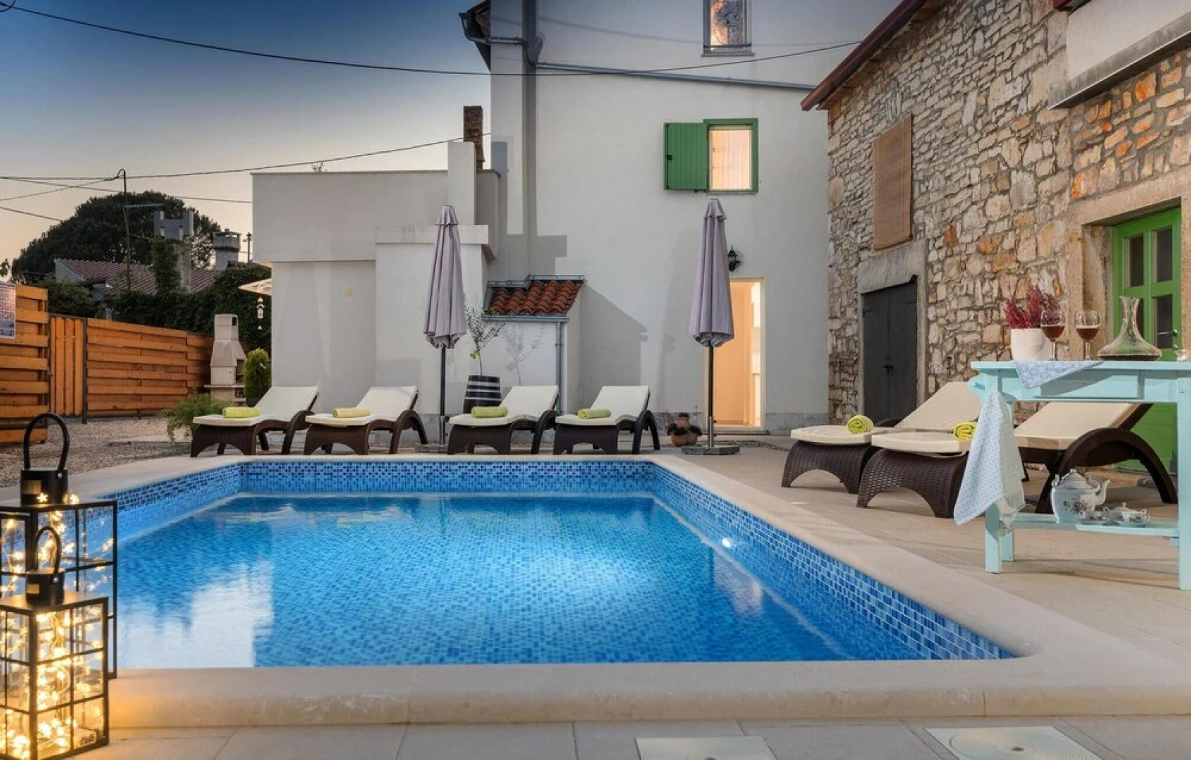 Beautiful Home in Duga Uvala With Wifi and 2 Bedrooms