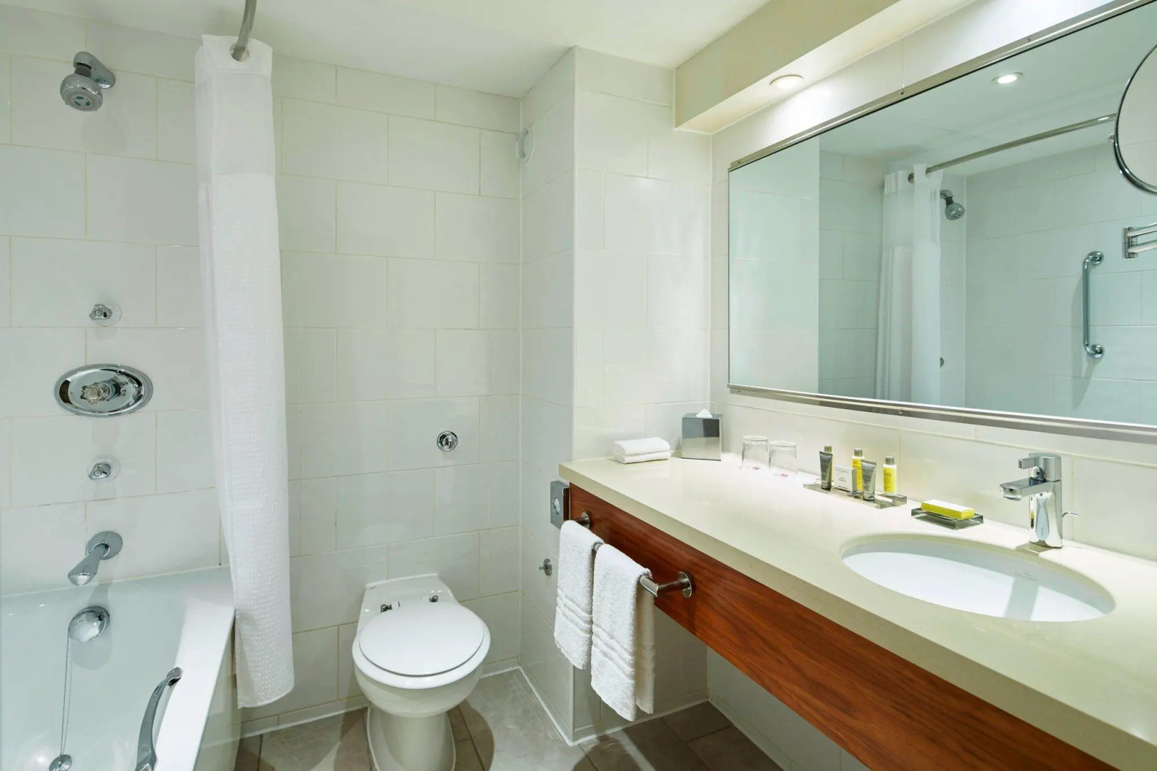 Delta Hotels by Marriott Swansea