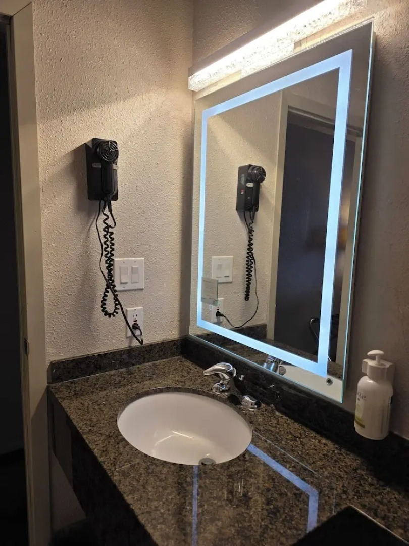 Super 8 Swift Current