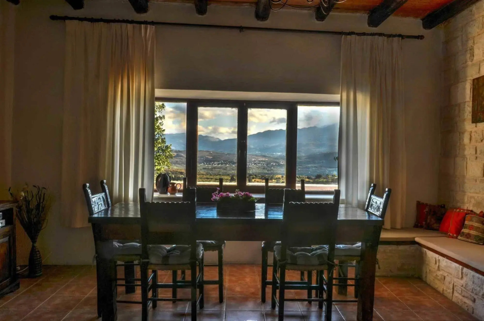 Anna-Malai Traditional Cretan Villa