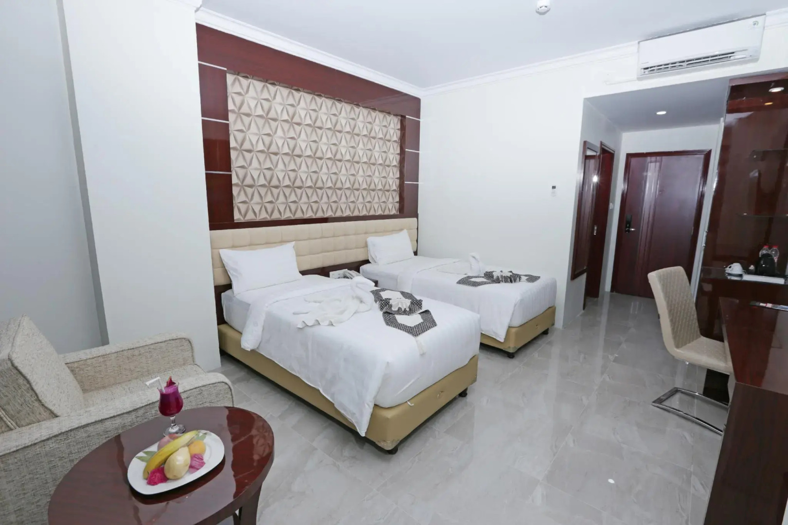 Sindoro Hotel Cilacap by Conary