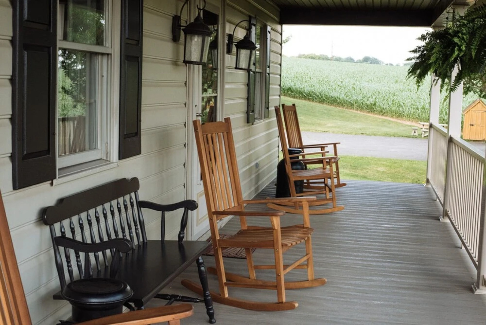 Country Log House Farm Bed and Breakfast