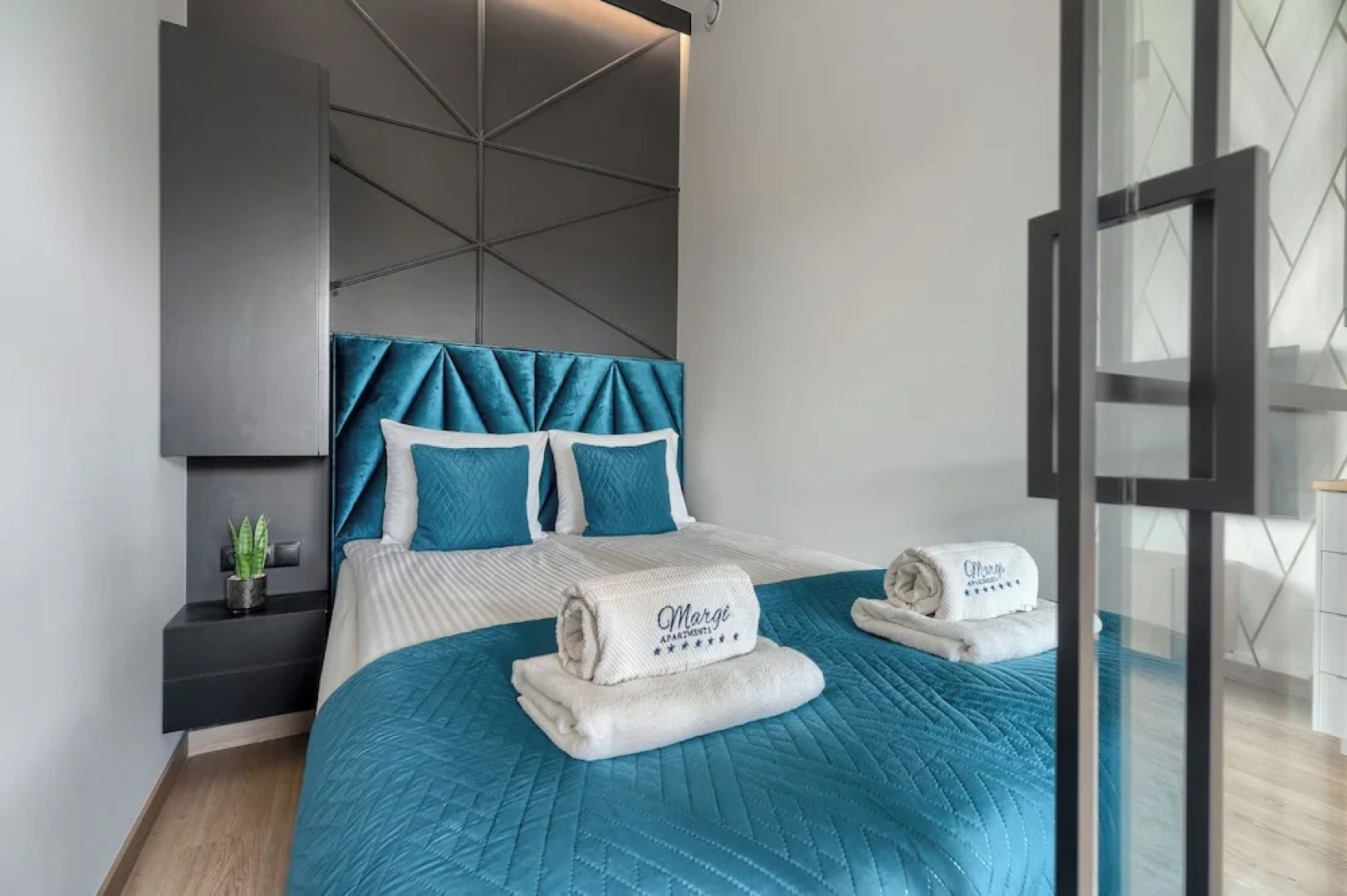 MARGI Lynx Apartament