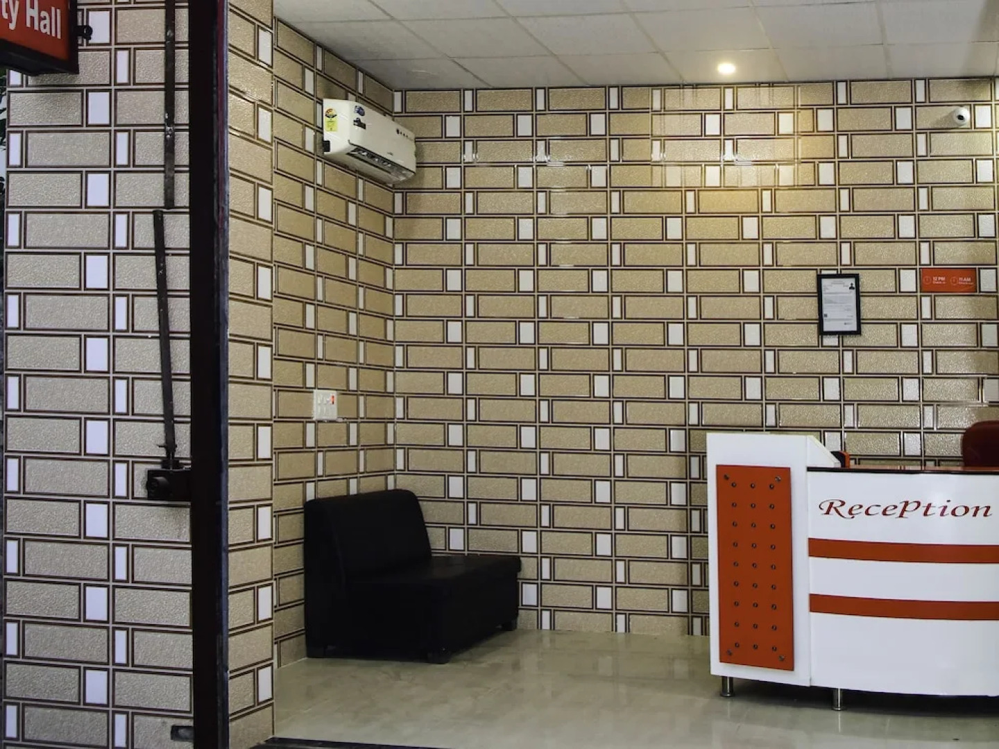 OYO 22455 Hotel Sahil Rohtak