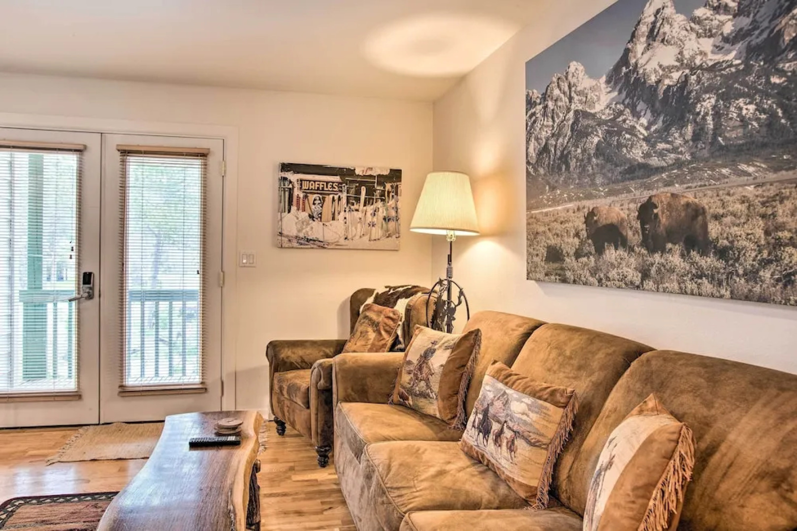 Skier's Dream: Upscale Condo By Teton Village!