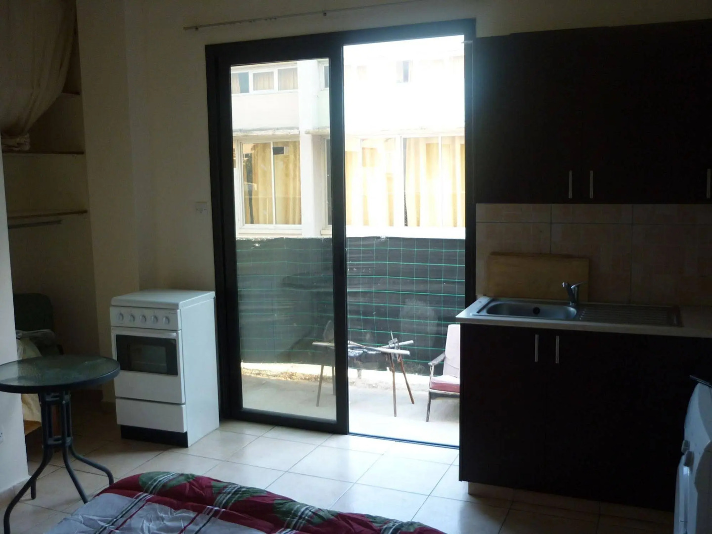 Tseri Budget Residences