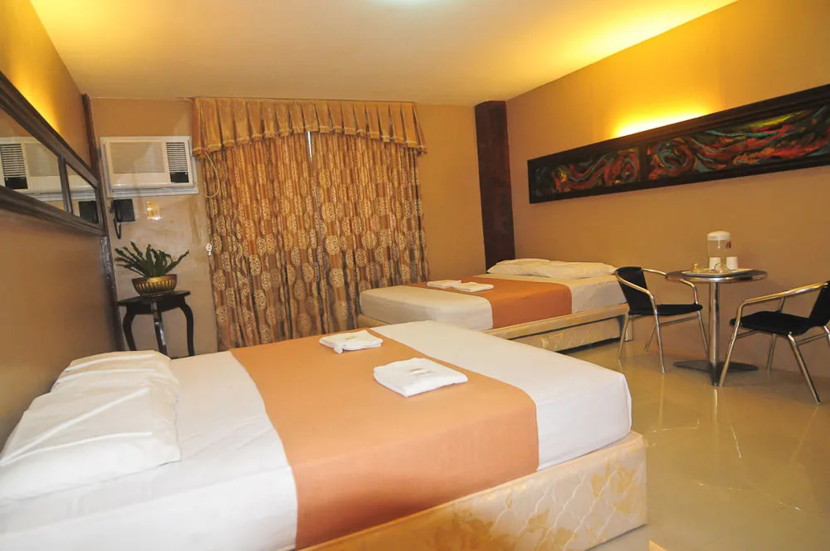 Royal Coast Tourist Inn and Restaurant