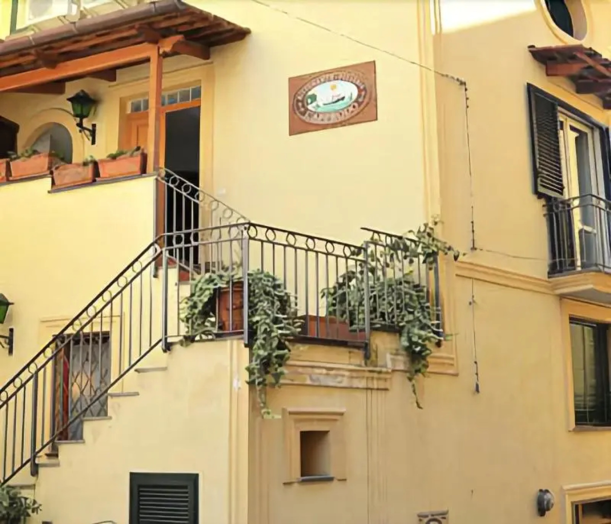 B&B LApprodo