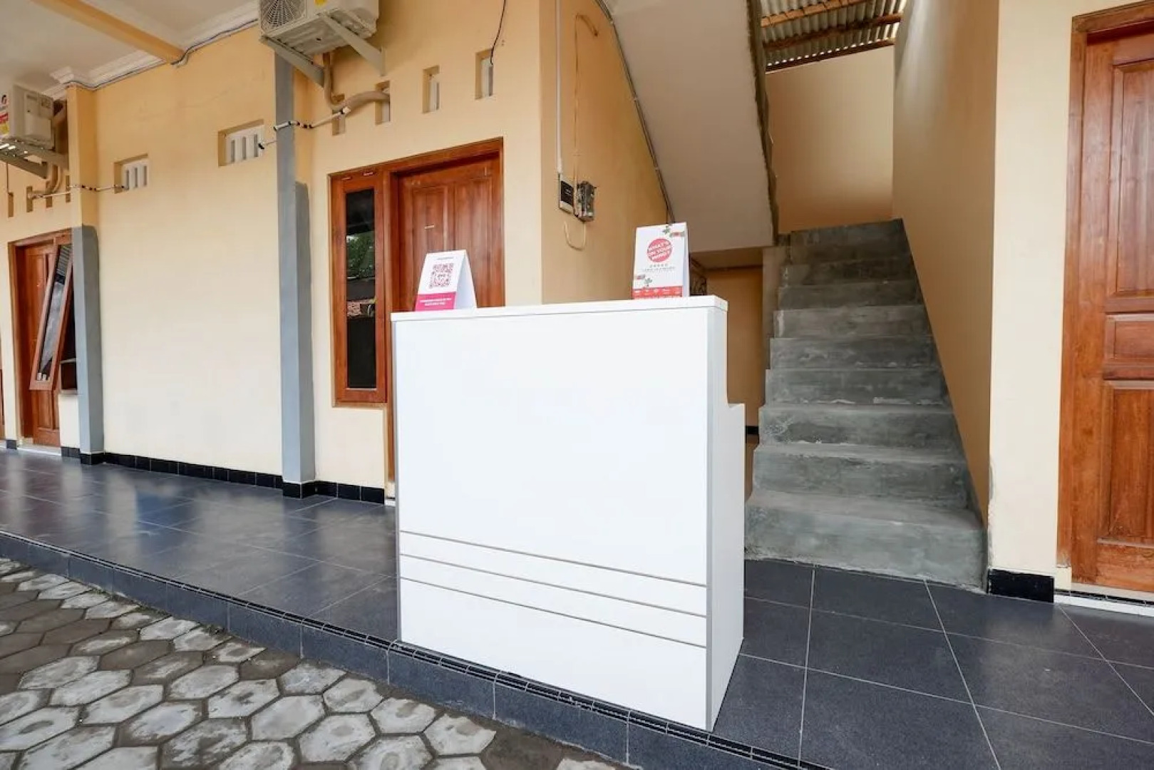 Oyo 2258 Santana Guest House