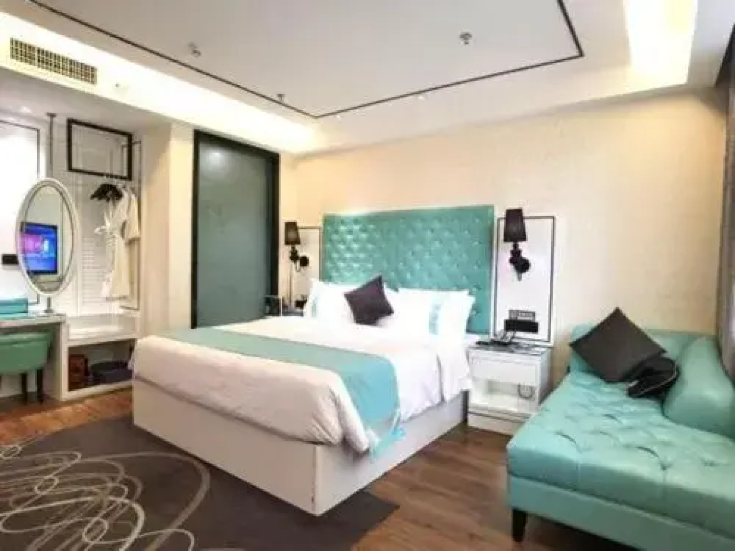 Xana Lite Korla Shihua Avenue Longquehe