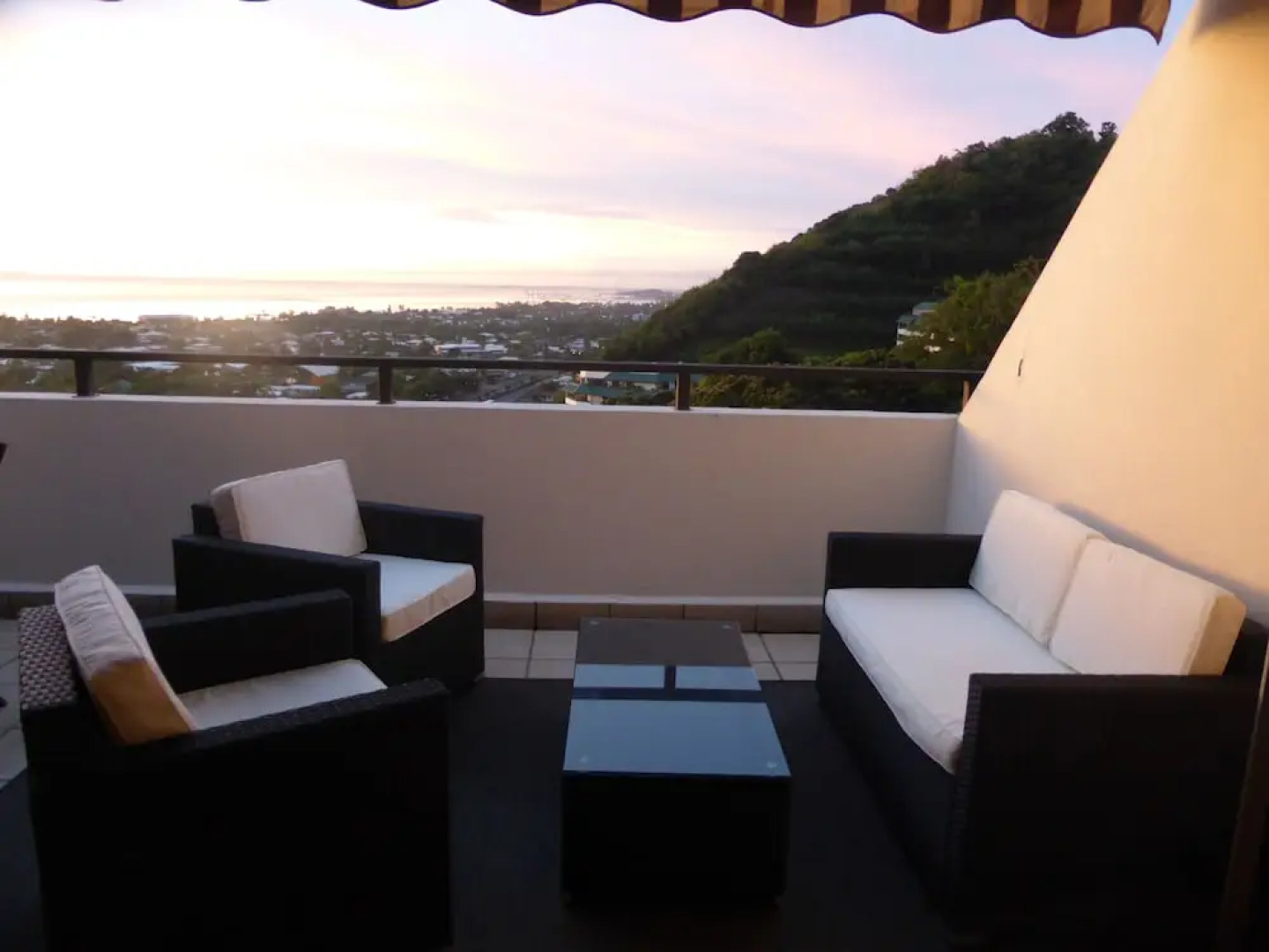 Sweet Home in Tahiti