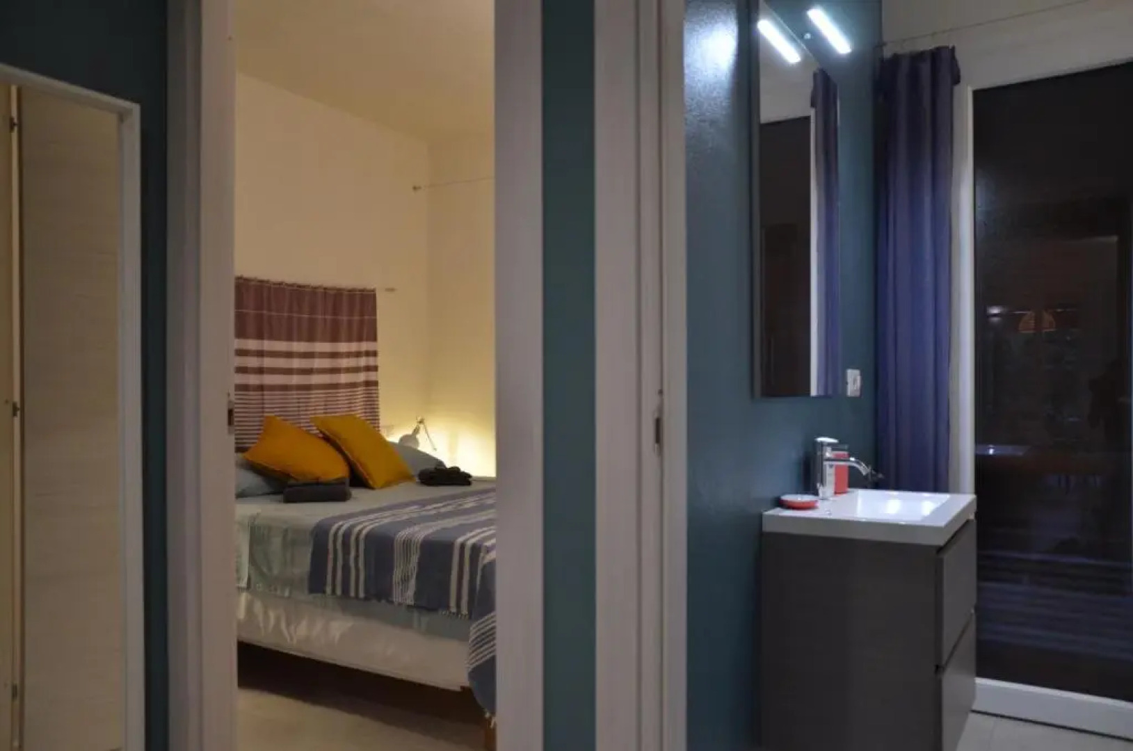 Villetta capo schiera 100 m dal mare