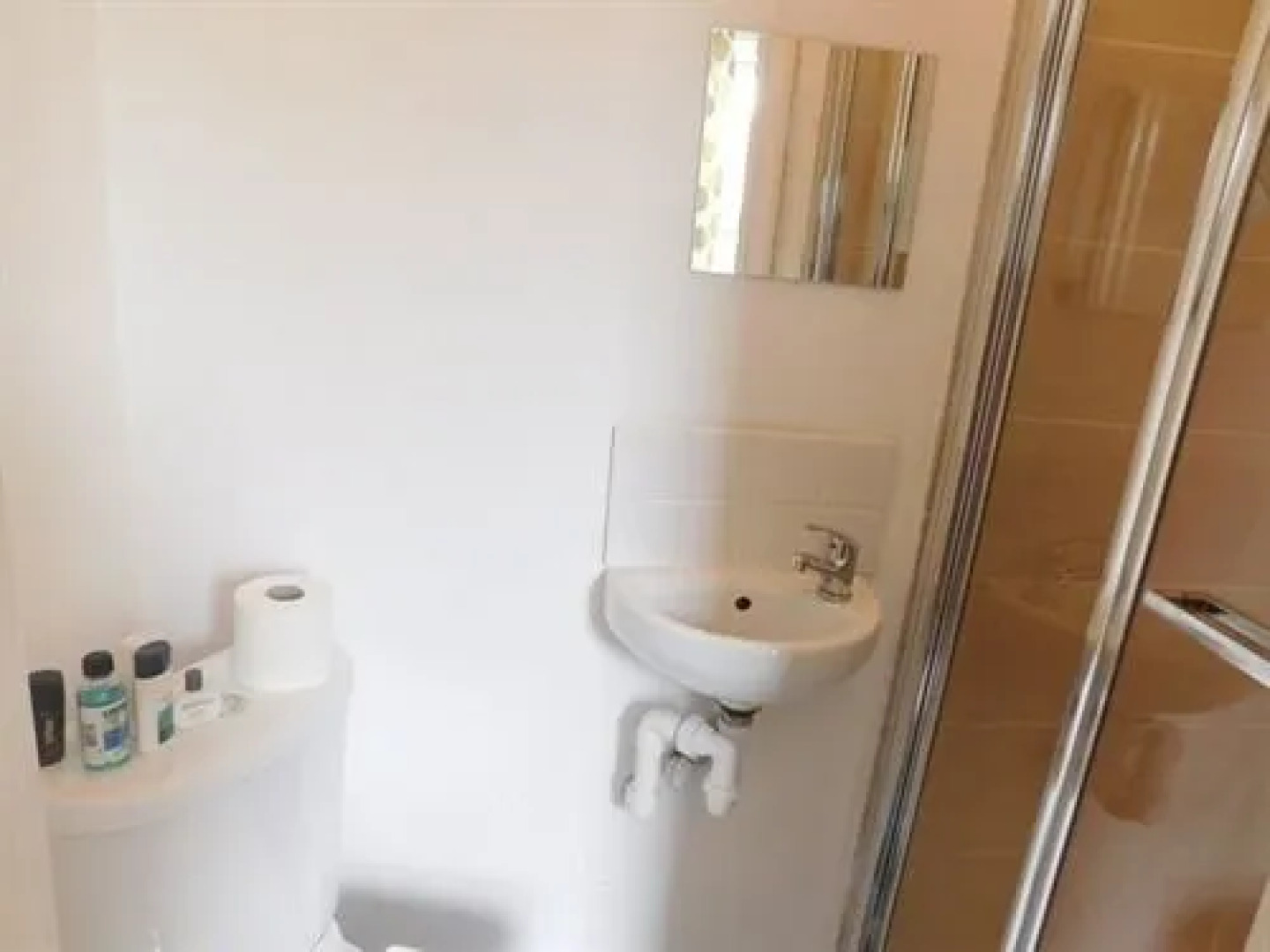 Spencer Inn Apartments