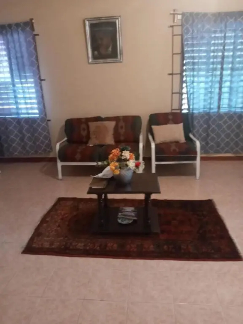 Royal Ridge Villa