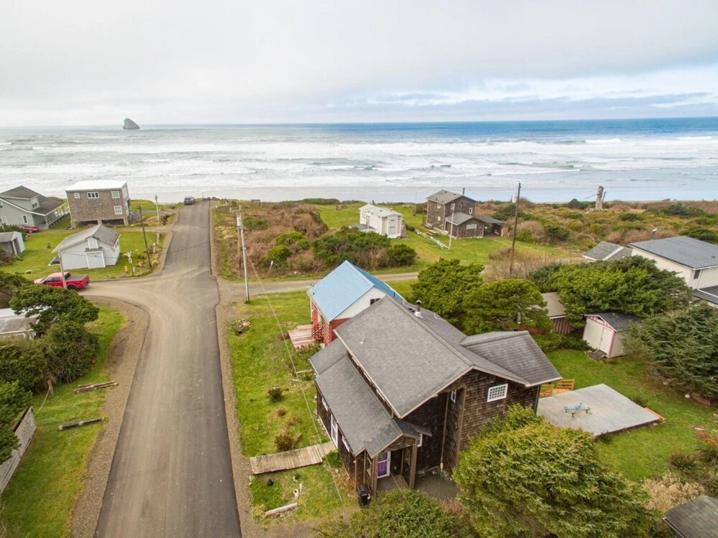 Pine Beach 2 Bedroom Cottage
