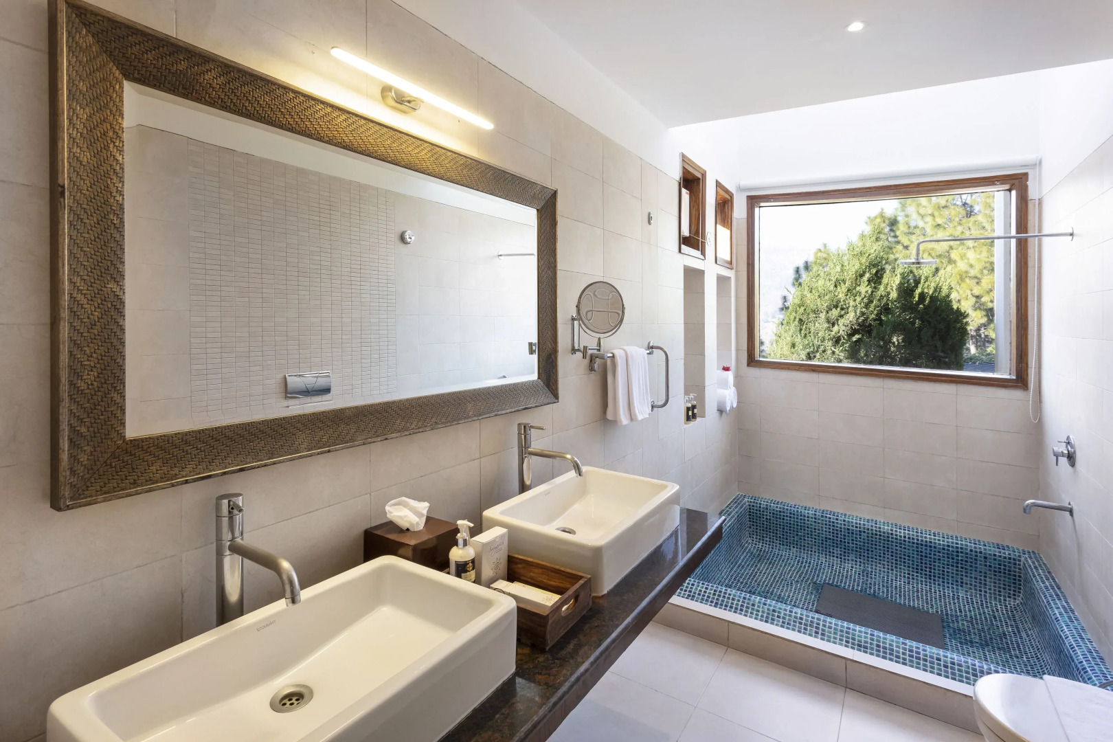 Suryavilas Luxury Resort & Spa