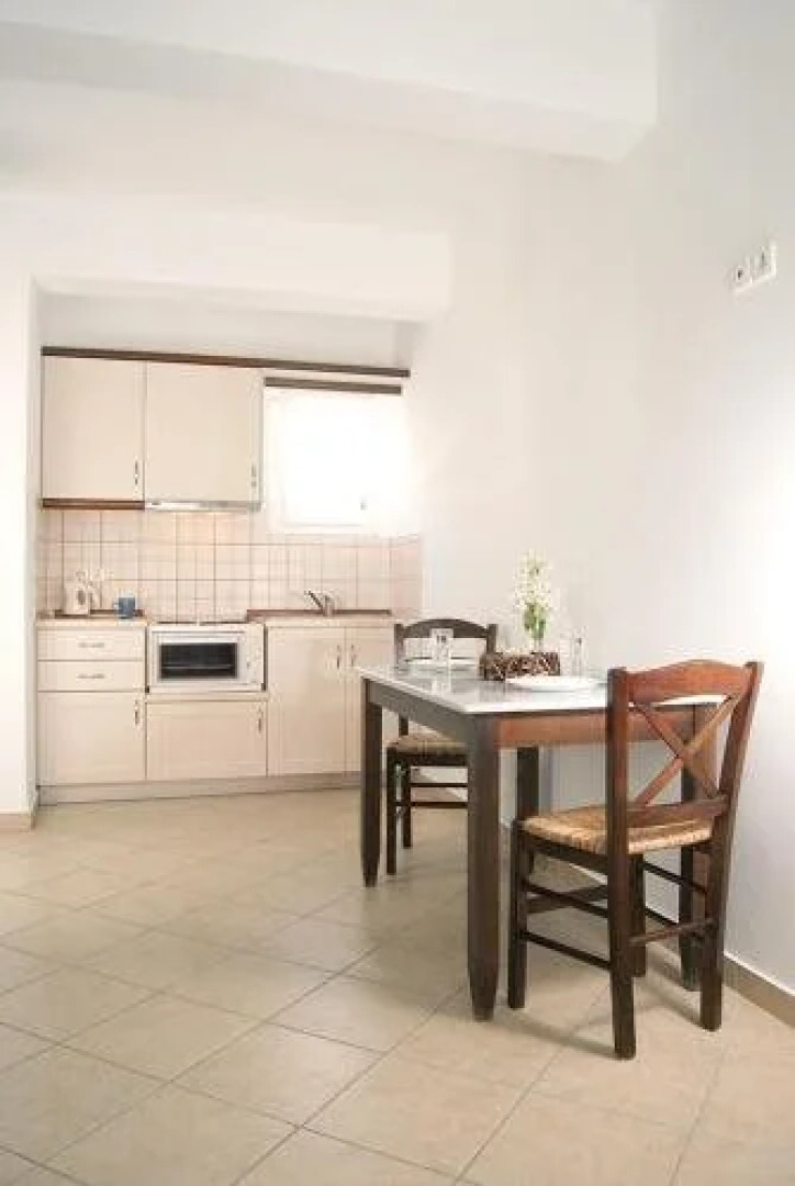 Island House Apartments